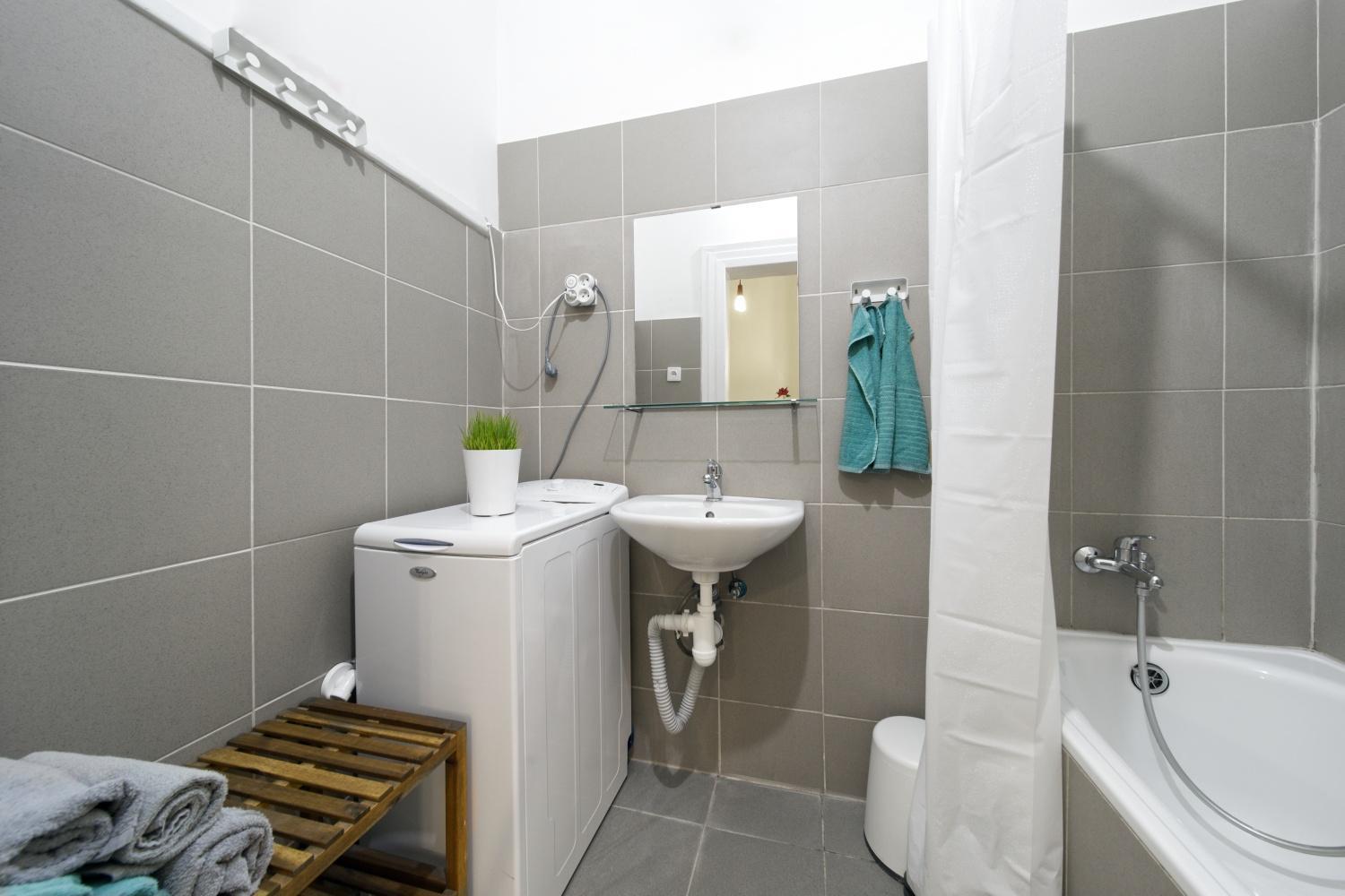 Like At In Center Of Apartament